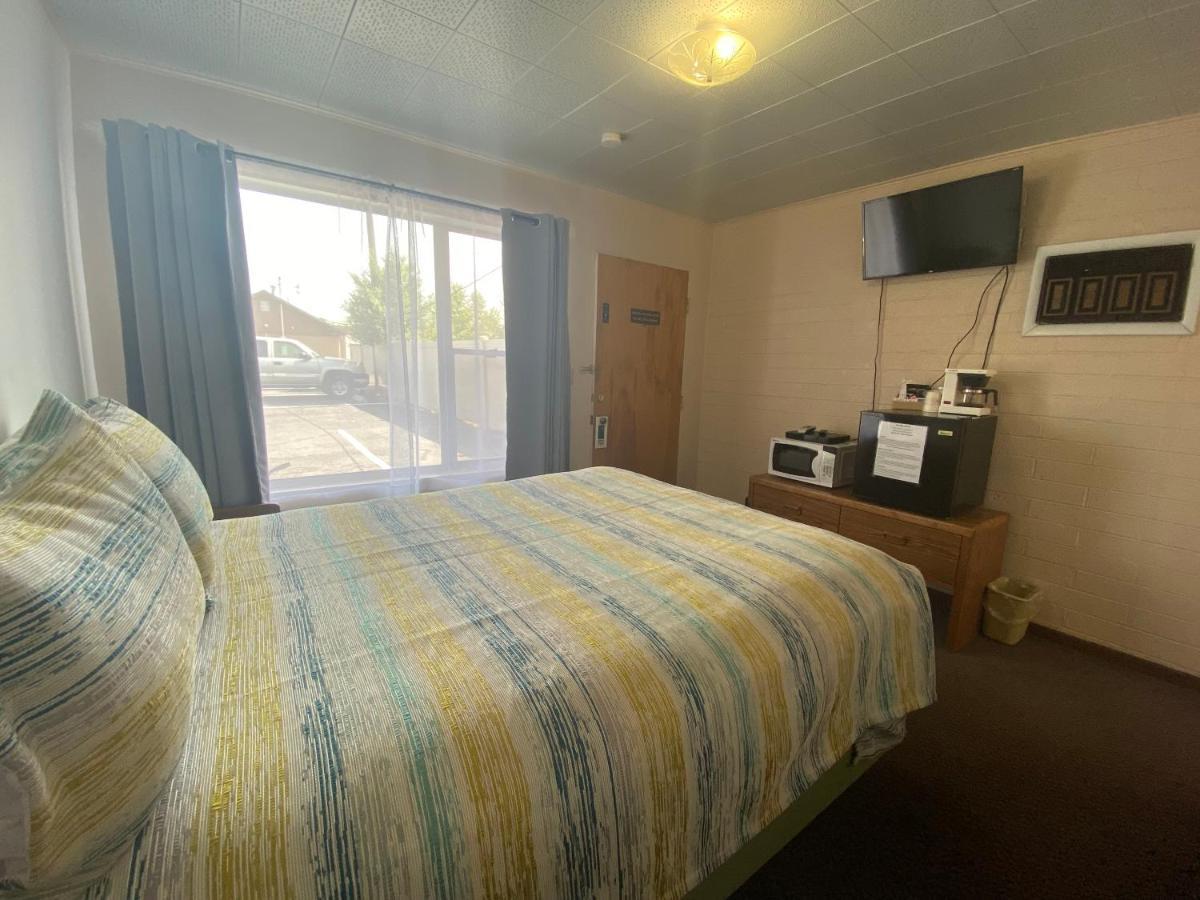 Lamplighter Lodge Panguitch Bagian luar foto