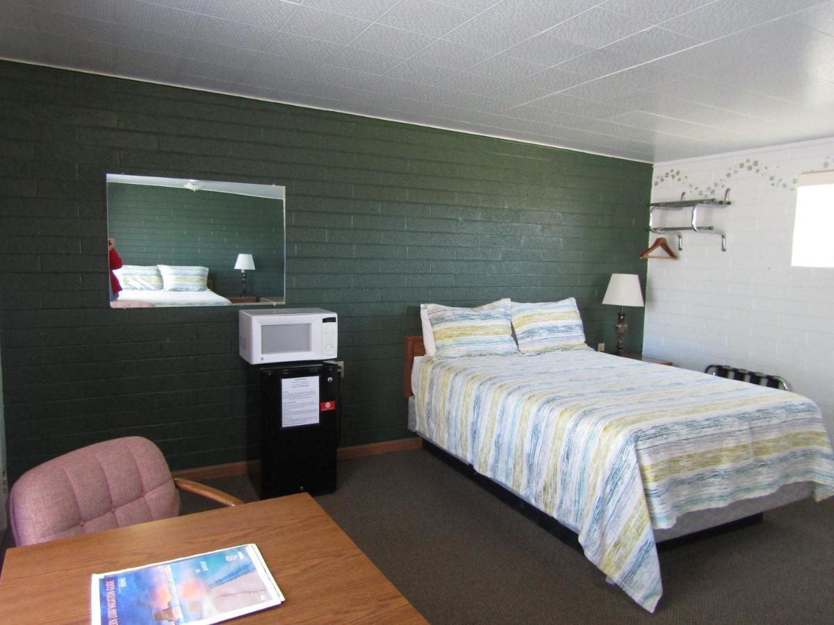 Lamplighter Lodge Panguitch Bagian luar foto